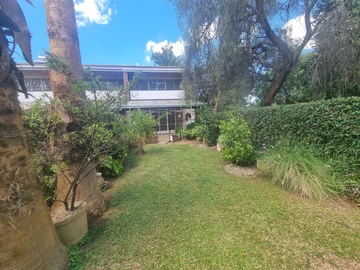 Lovely Garden Flat In Avondale
